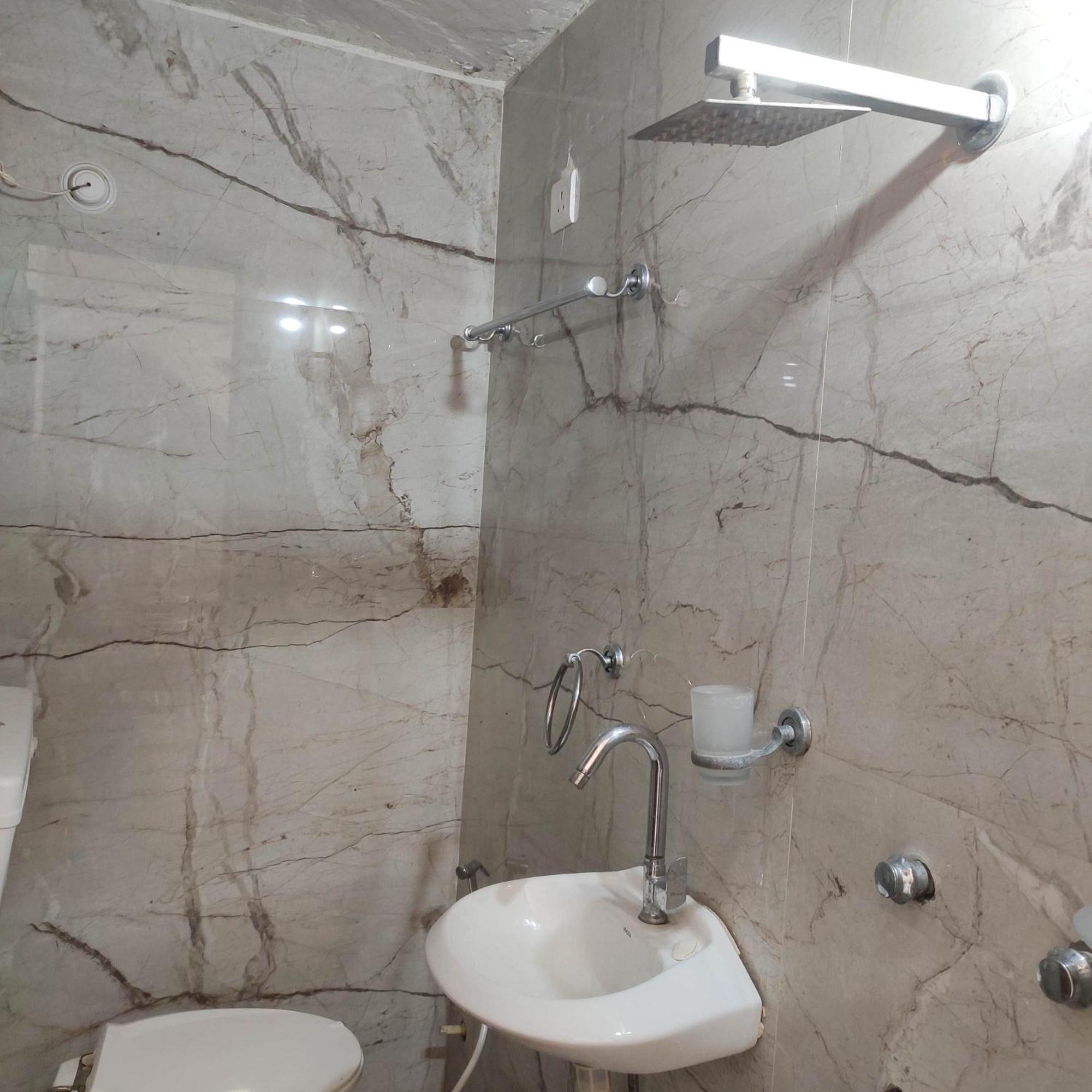 Ira Homestay Mathura - Divine Spiritual Stay Chambre photo