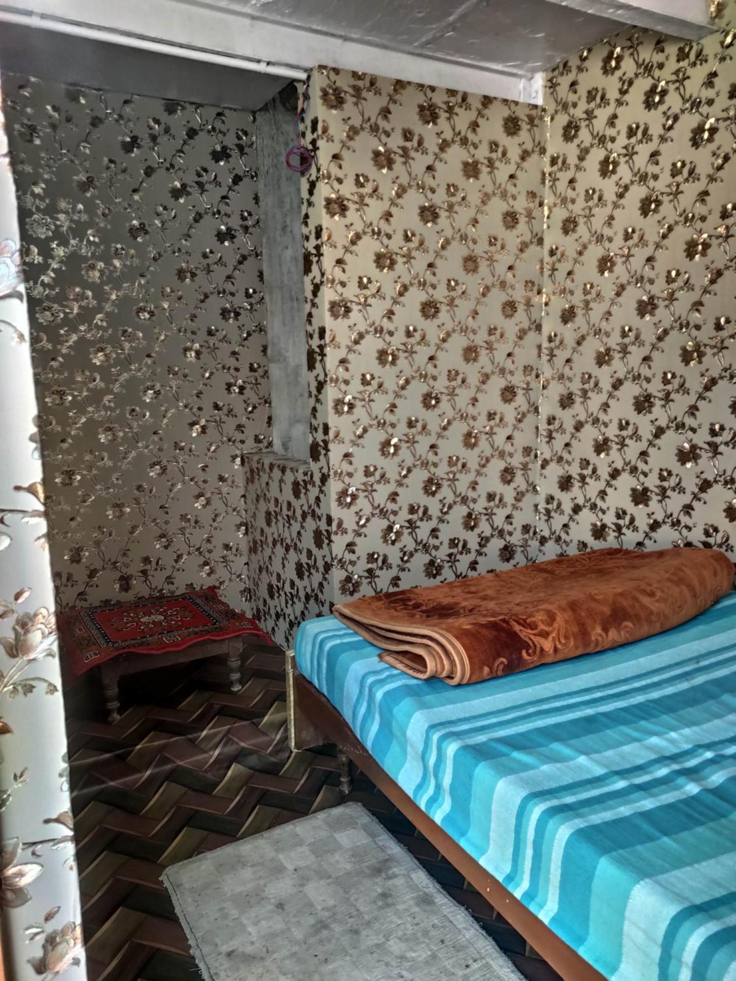 Ira Homestay Mathura - Divine Spiritual Stay Chambre photo
